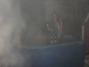 hottub3.jpg